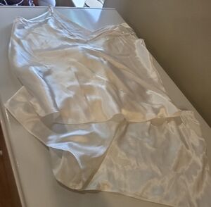 Satin Ivory Layered Slip Nightdress - Luxurious V-Neck Sleepwear